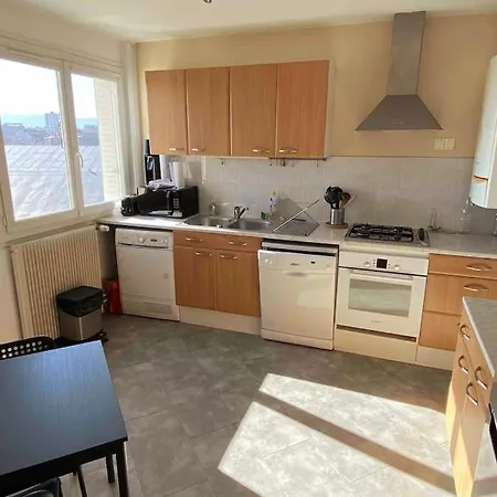 Lumineux 80m2 Carmes Avec Garage * Clermont-Ferrand